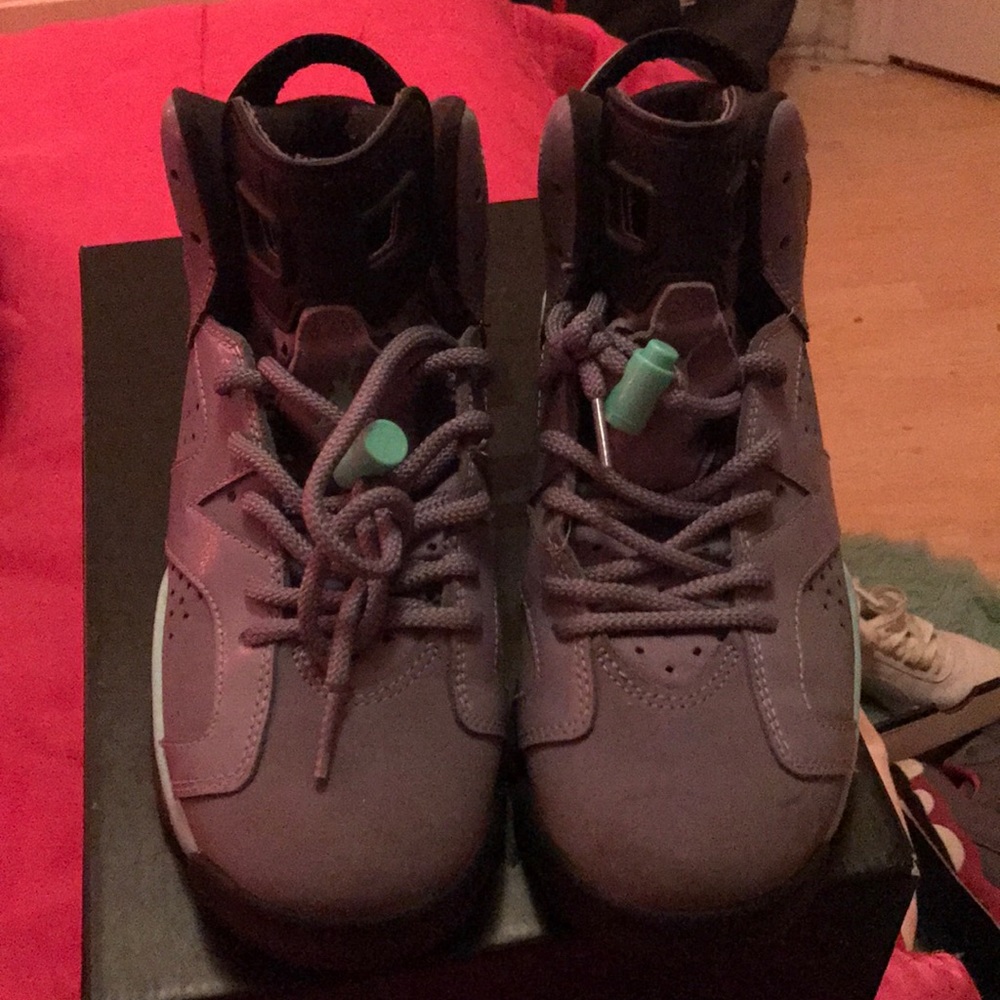 Air Jordan Retro 6